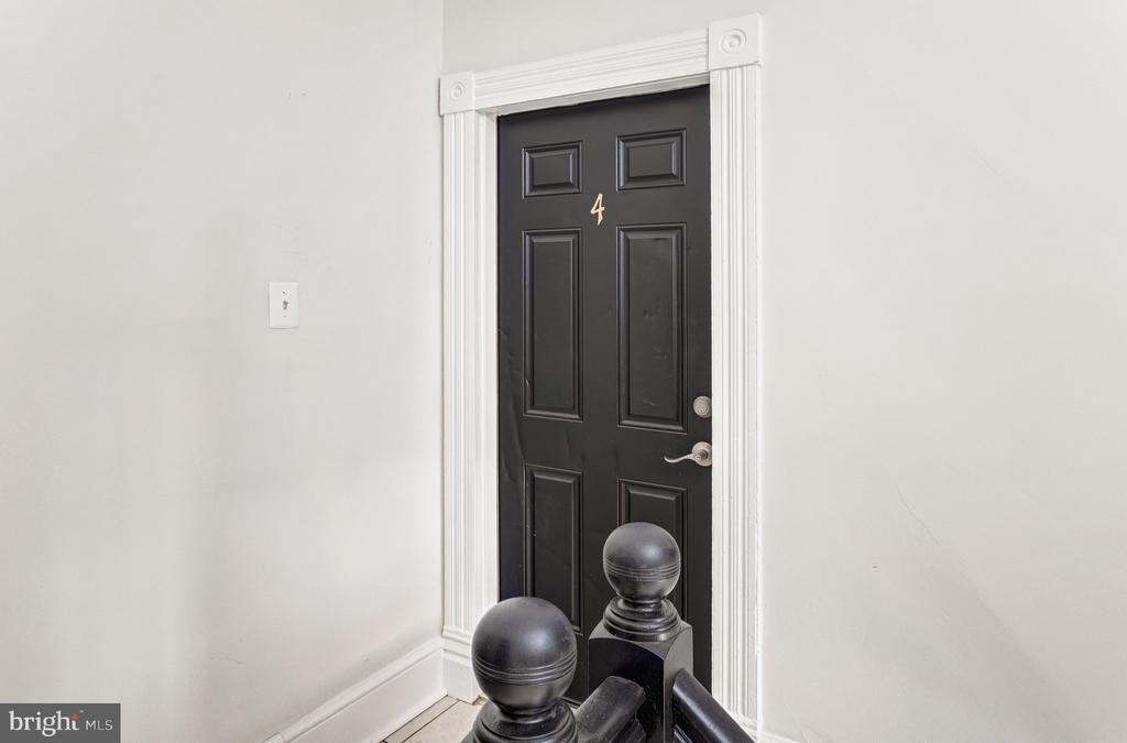 8753 Signal Hill Road - Photo 3
