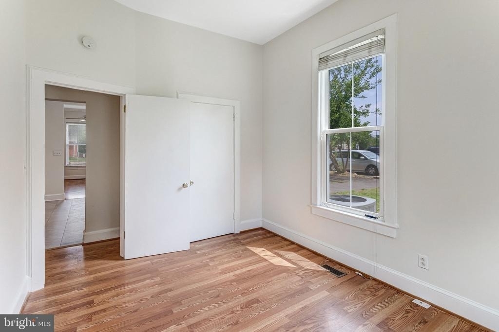 8753 Signal Hill Road - Photo 12