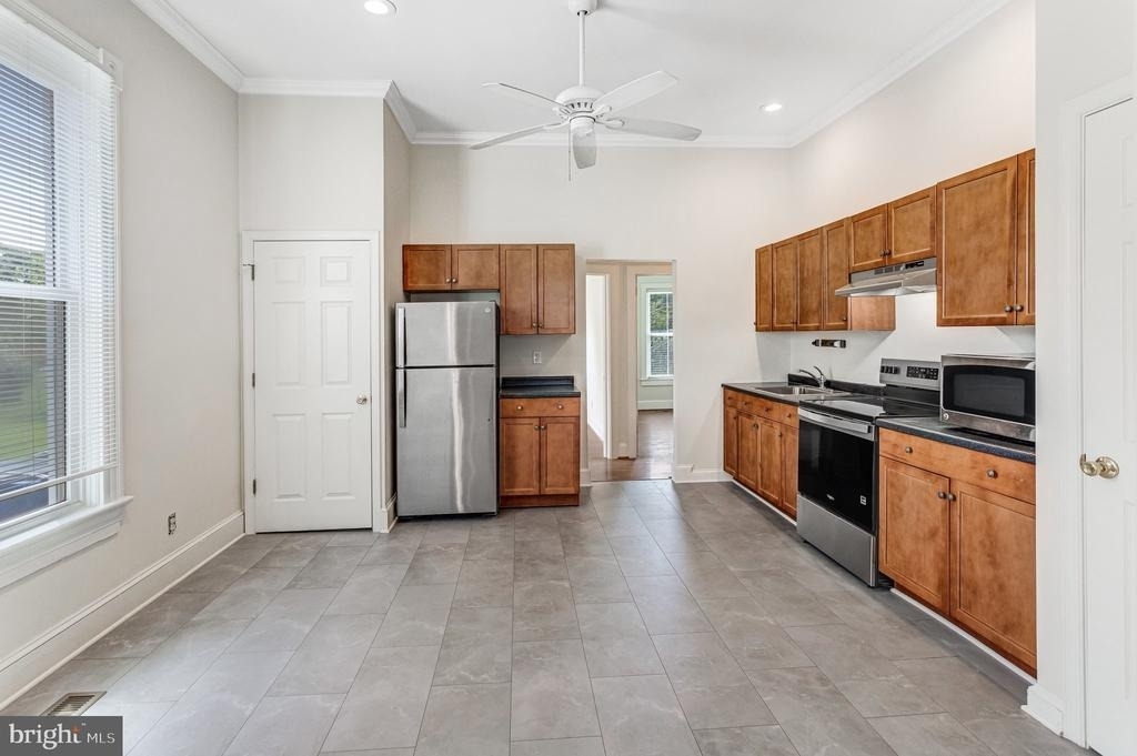 8753 Signal Hill Road - Photo 6