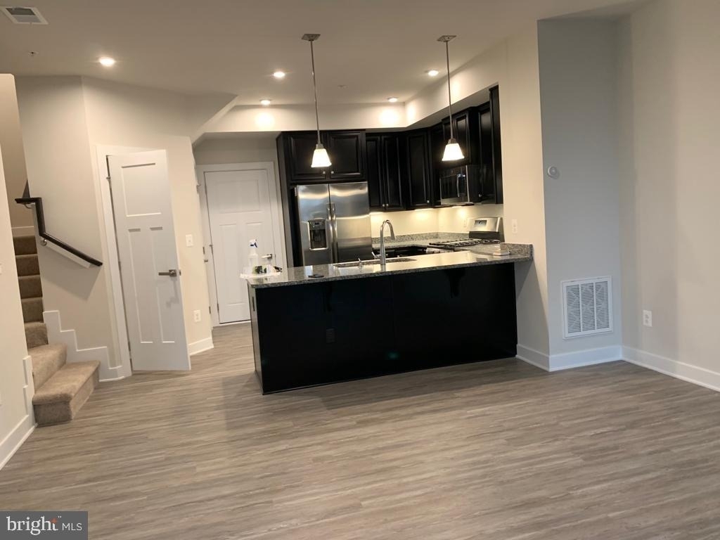 42595 Burbank Terrace - Photo 3