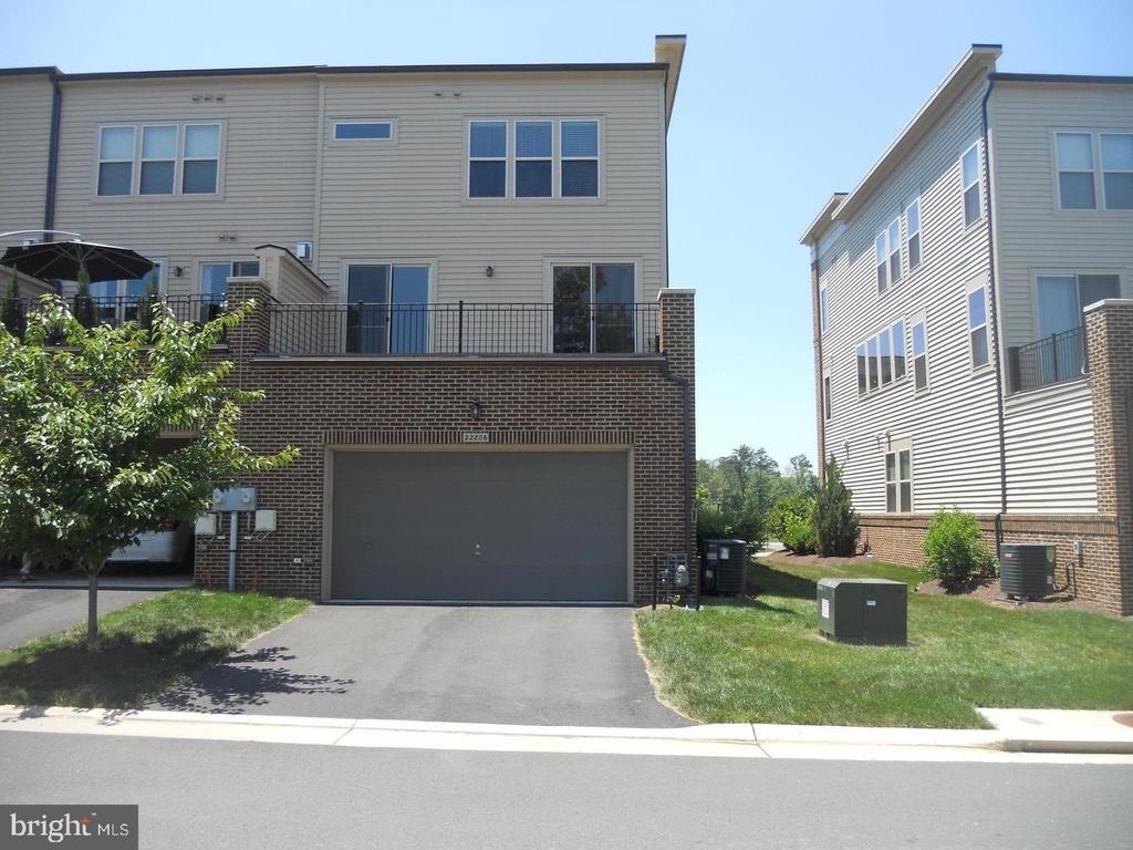 22806 Breezy Hollow Drive - Photo 24