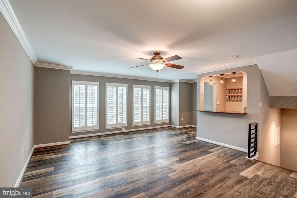 20399 Volley Terrace - Photo 4