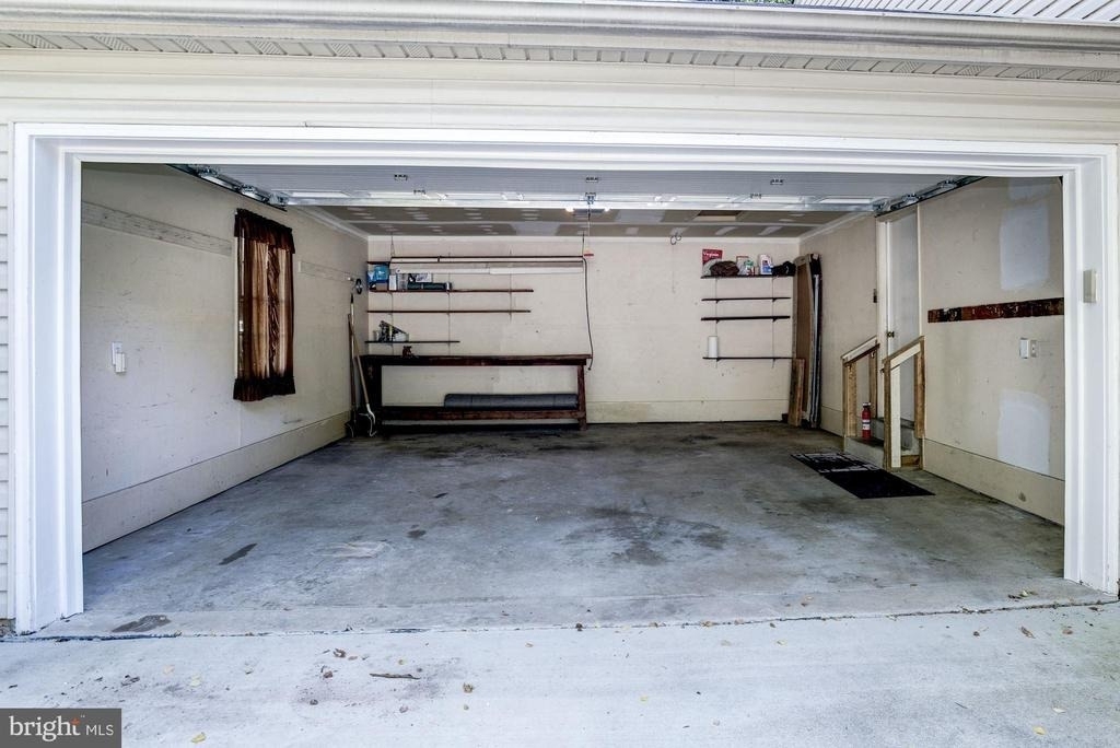9012 Penn Manor Court - Photo 32