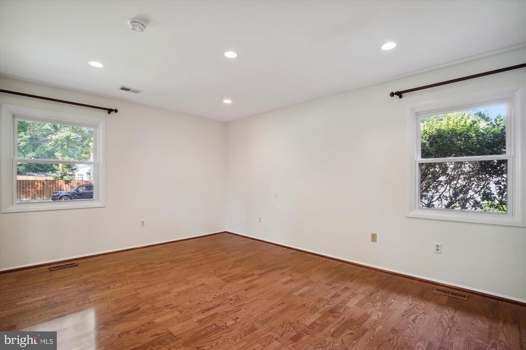 4607 Marshall Hall Lane - Photo 19