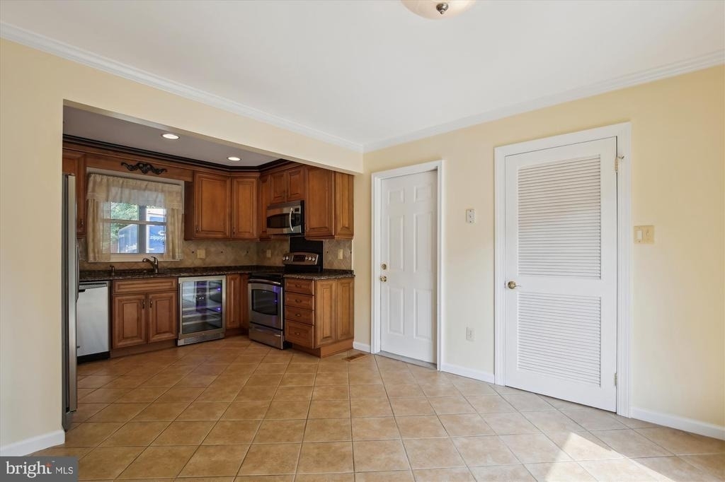 4607 Marshall Hall Lane - Photo 18