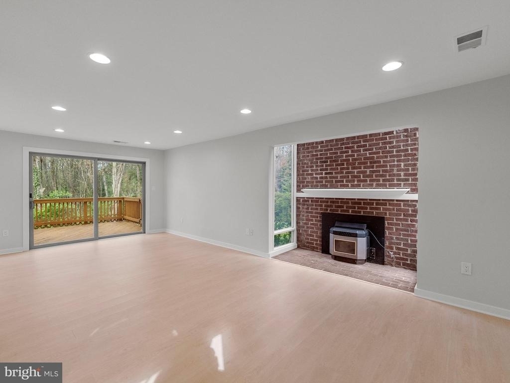 2852 Cedarest Road - Photo 8