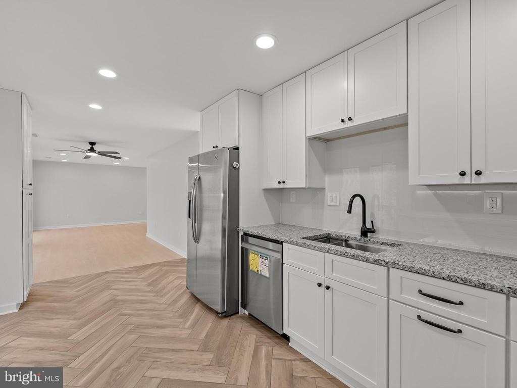 2852 Cedarest Road - Photo 11
