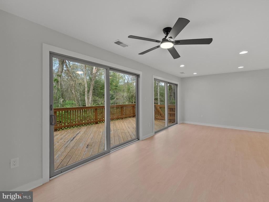 2852 Cedarest Road - Photo 4