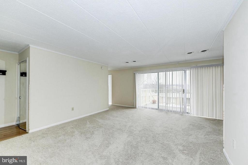 2624 Fort Farnsworth Road - Photo 2