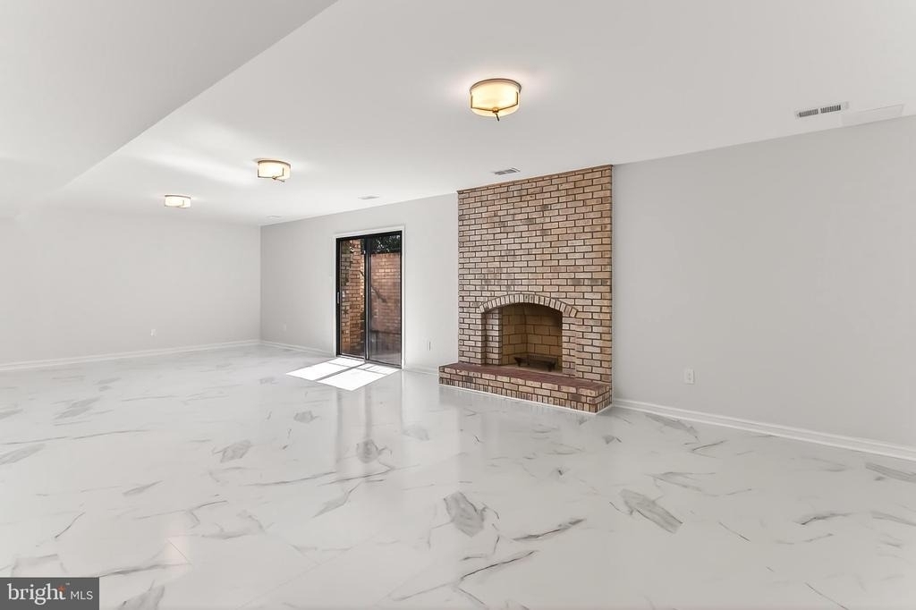6294 Dunaway Court - Photo 51