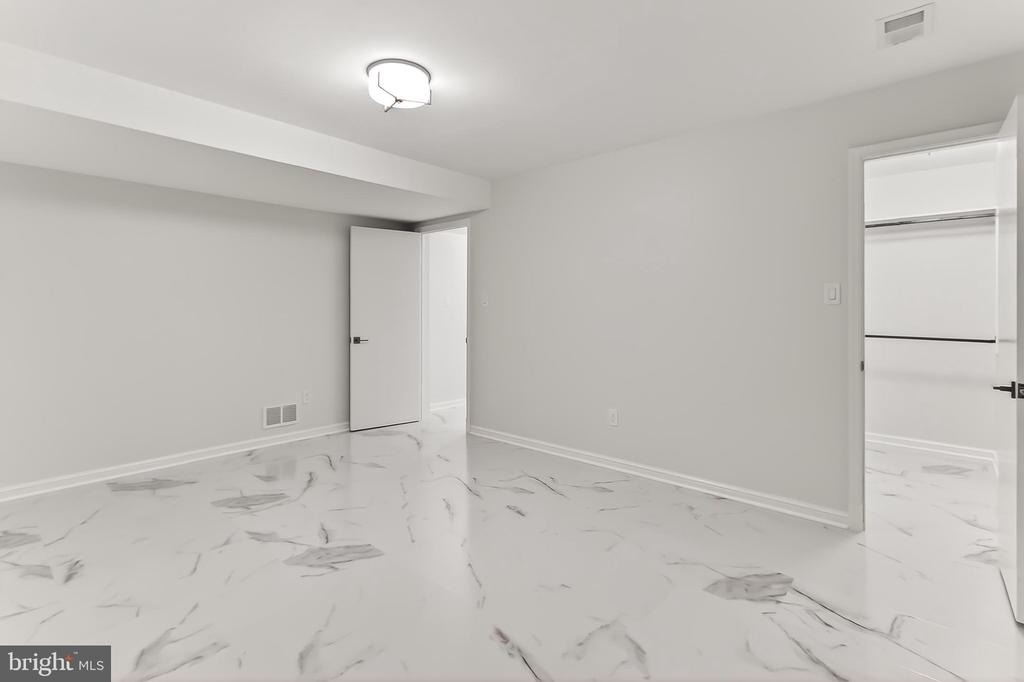 6294 Dunaway Court - Photo 59