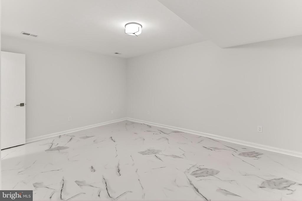 6294 Dunaway Court - Photo 58