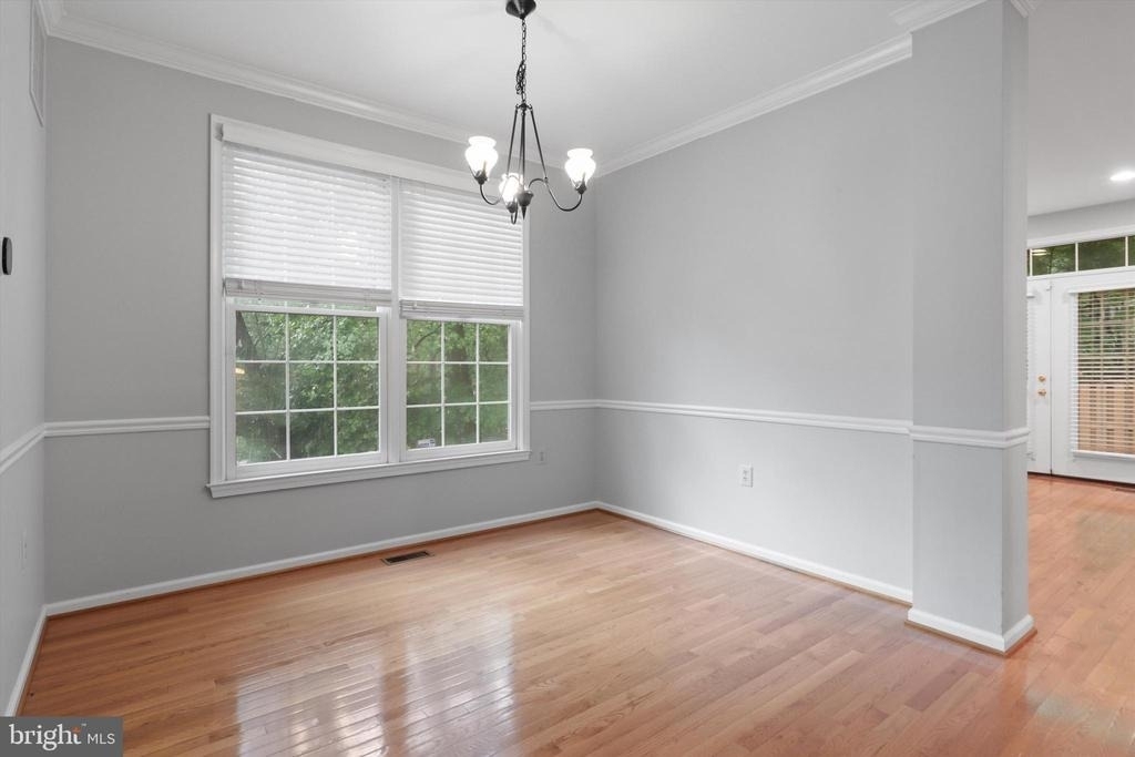 11300 Fairwind Way - Photo 8