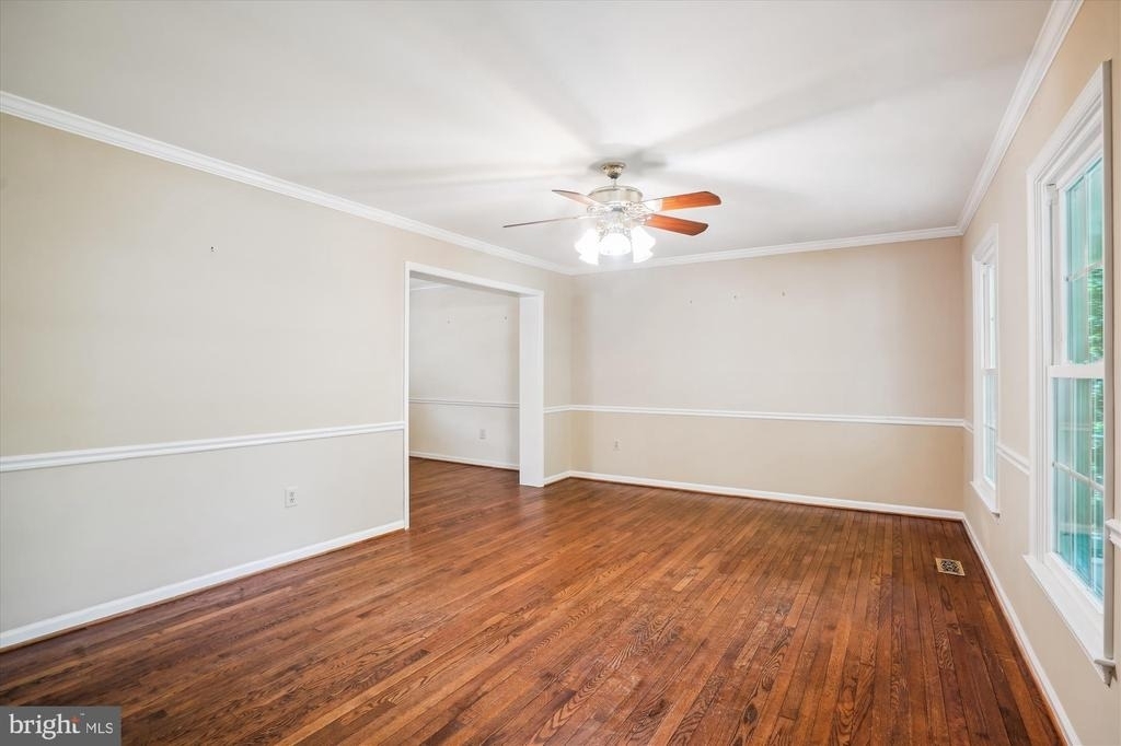 3307 Flintwood Court - Photo 9