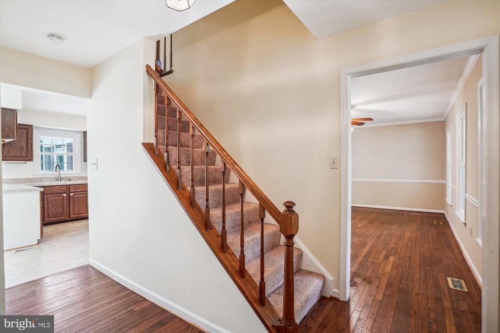 3307 Flintwood Court - Photo 6