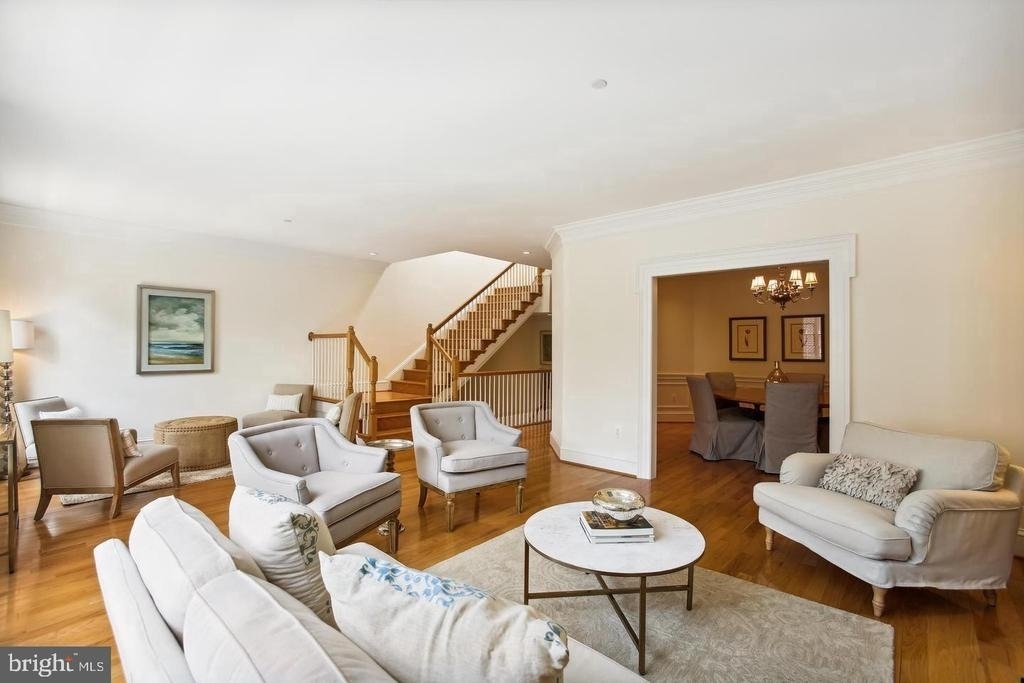 7022 Little Leaf Linden Lane - Photo 10