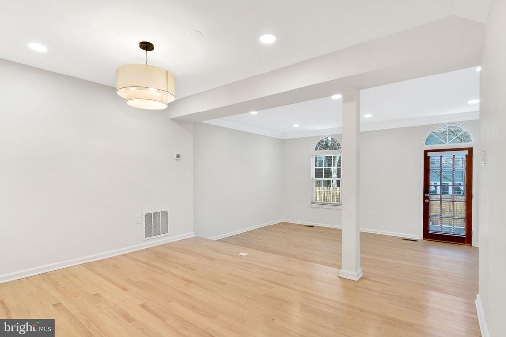 6630 Medinah Lane - Photo 6