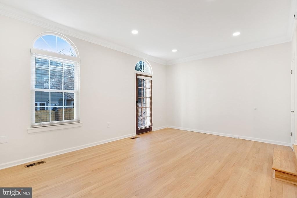6630 Medinah Lane - Photo 9