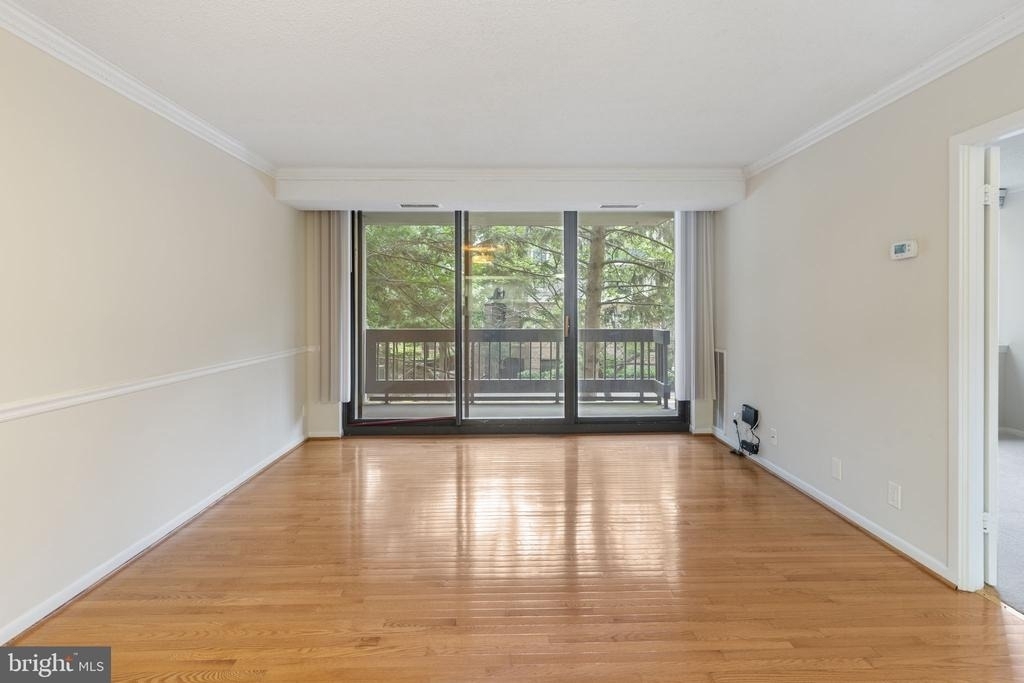 5505 Seminary Road - Photo 3