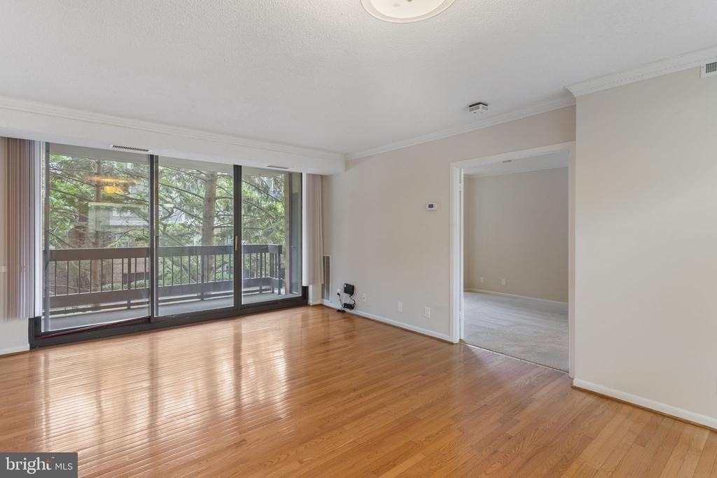5505 Seminary Road - Photo 2