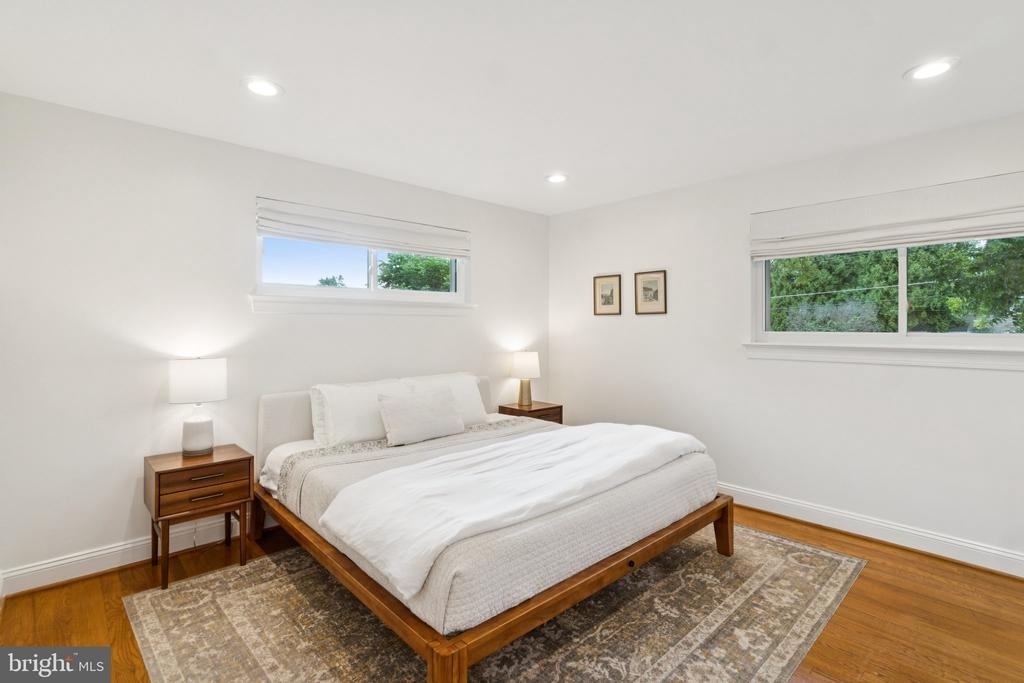 7412 Farnum Street - Photo 10