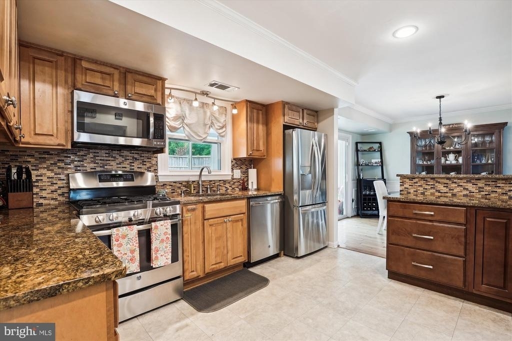 4555 Lantern Place - Photo 12