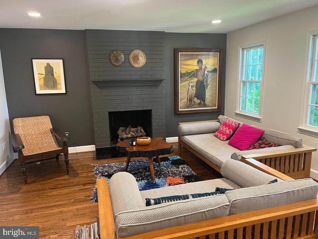 725 Forest Park Road - Photo 8