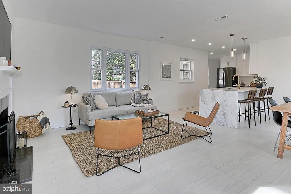 2501 Crest Street - Photo 6