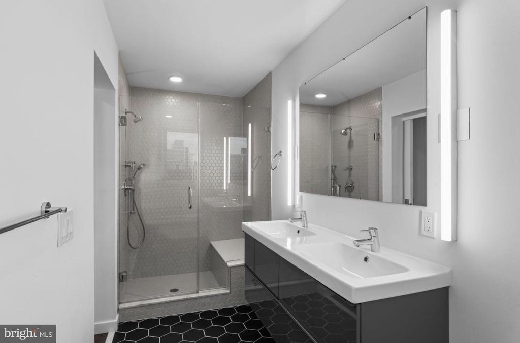 1501 N 31st Street - Photo 21