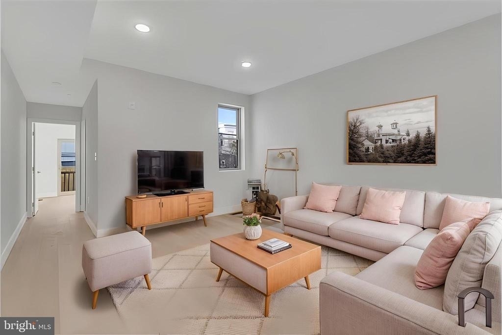3259 N 13th Street - Photo 0