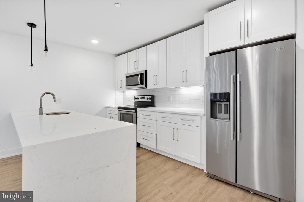 1335 N Marston Street - Photo 2
