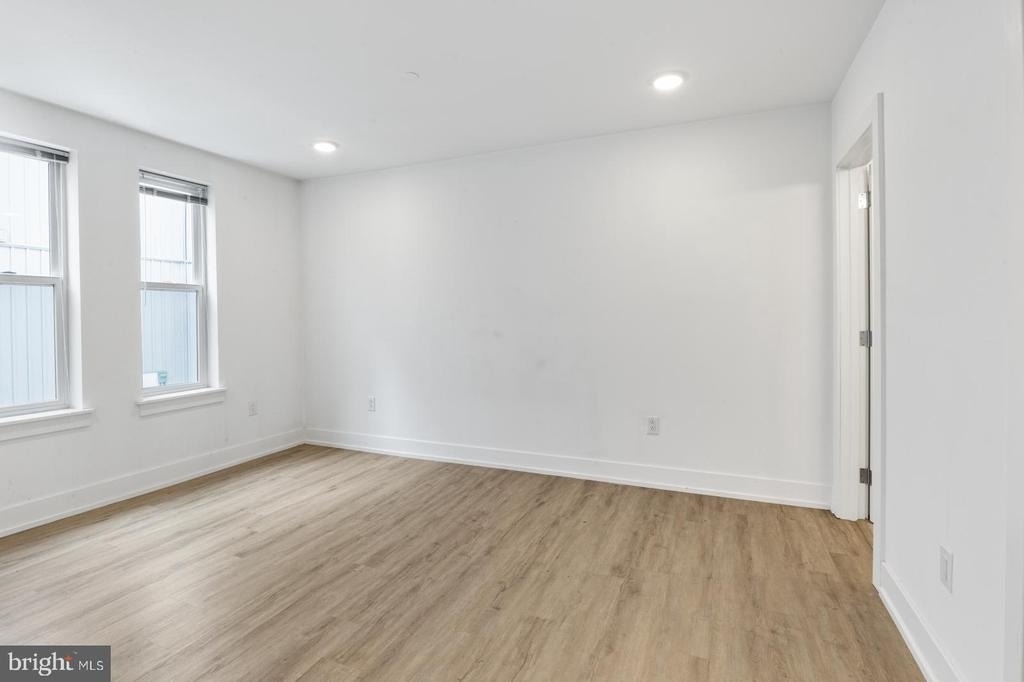 1335 N Marston Street - Photo 19