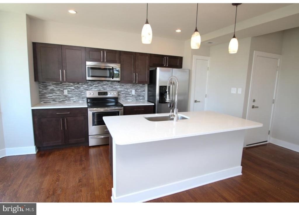 400 S 45th Street - Photo 0