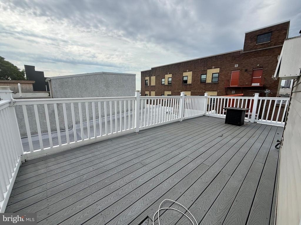 1533 Swain Street - Photo 31