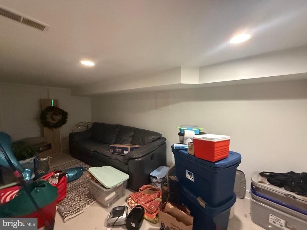1533 Swain Street - Photo 34