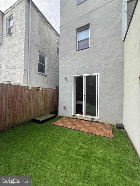 1533 Swain Street - Photo 11