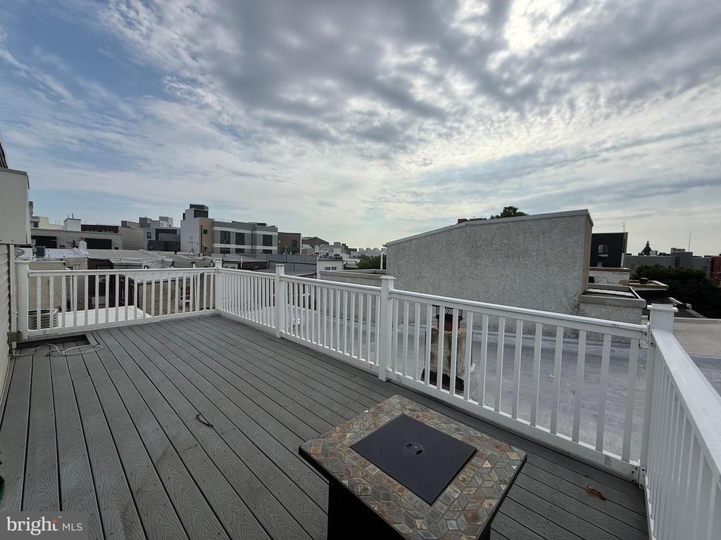 1533 Swain Street - Photo 33