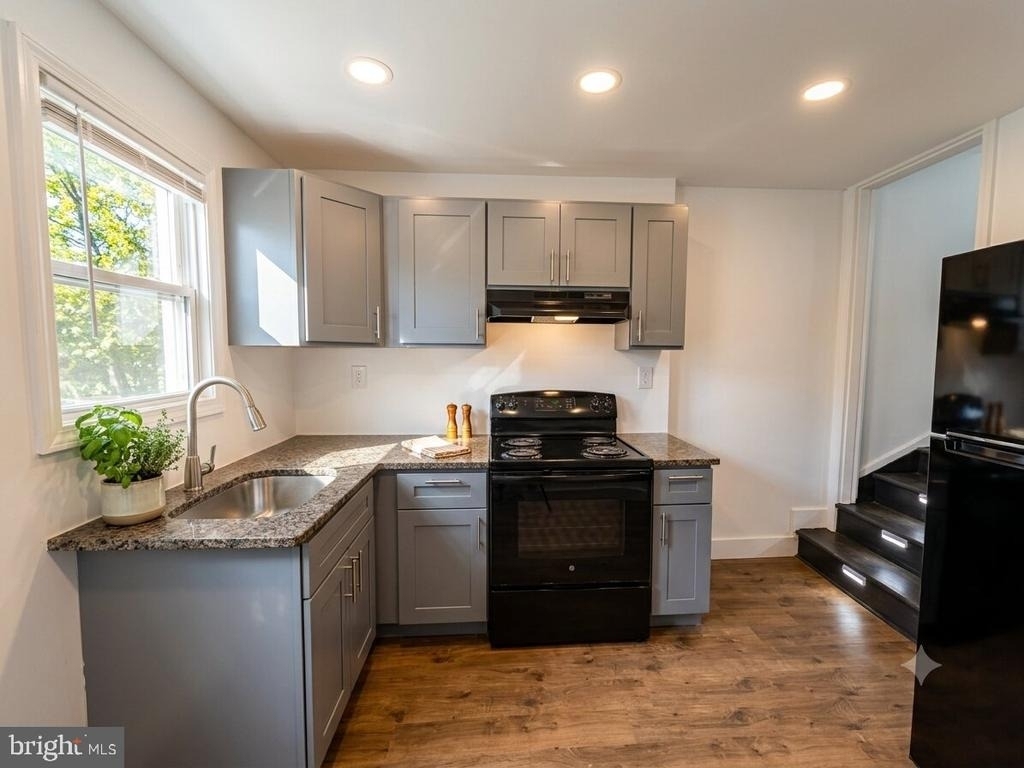 3016 Gransback Street - Photo 1
