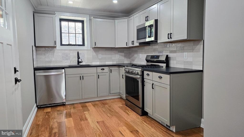 4121 Tower Street - Photo 7