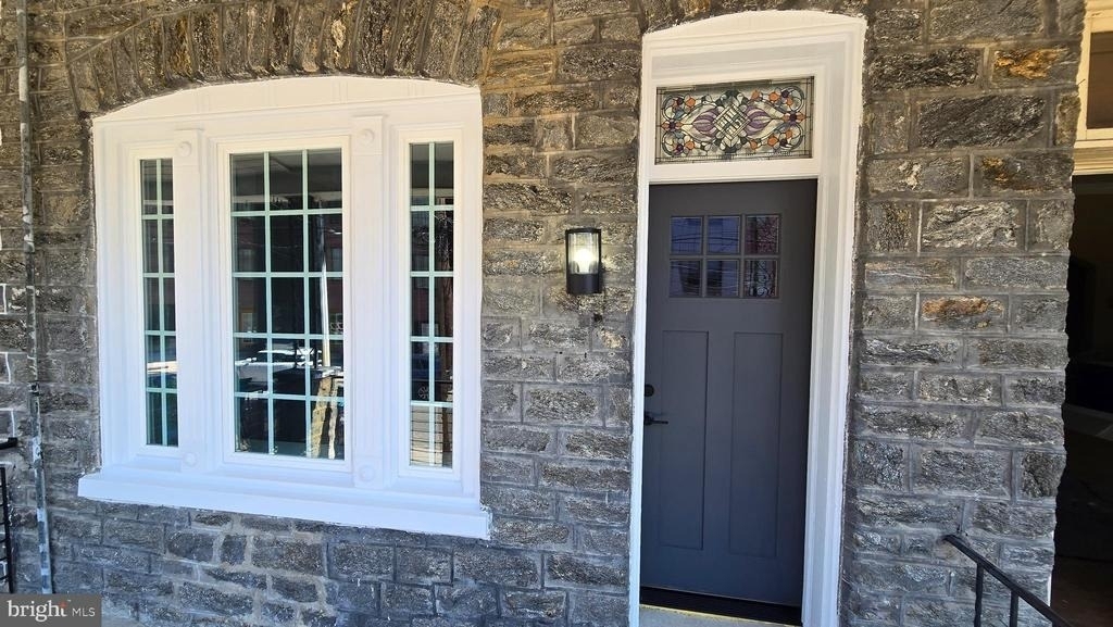 4121 Tower Street - Photo 1