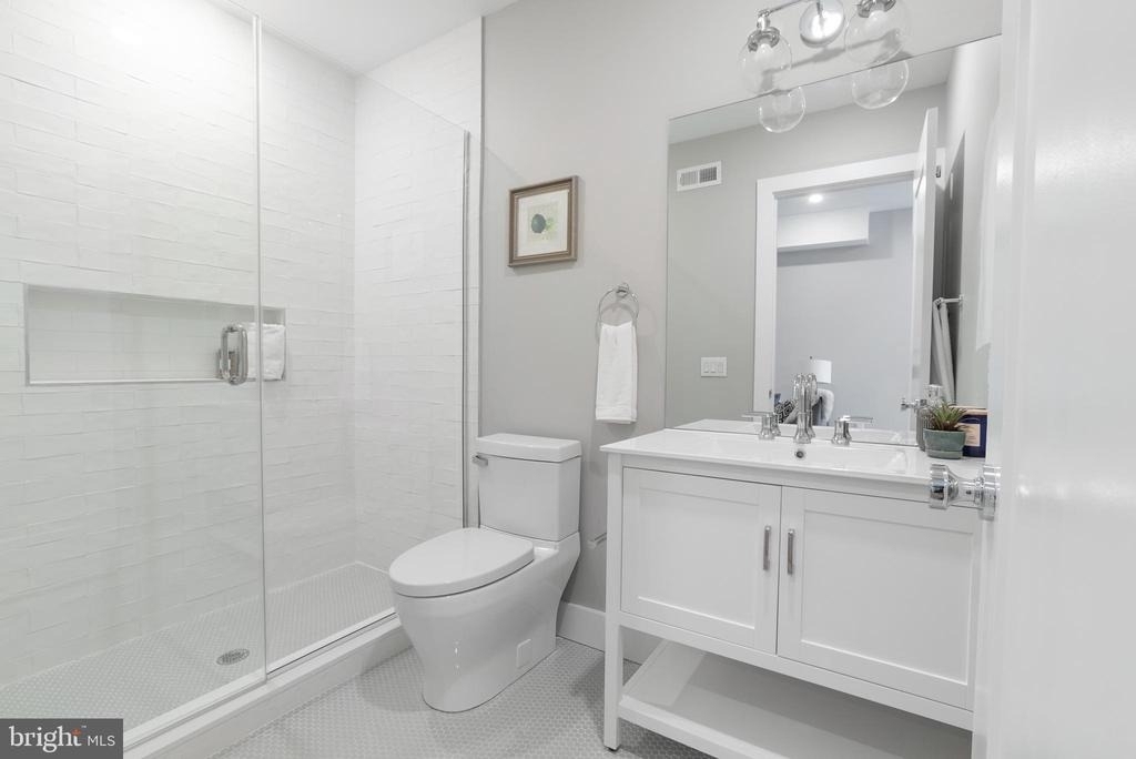 52 W Washington Lane - Photo 10