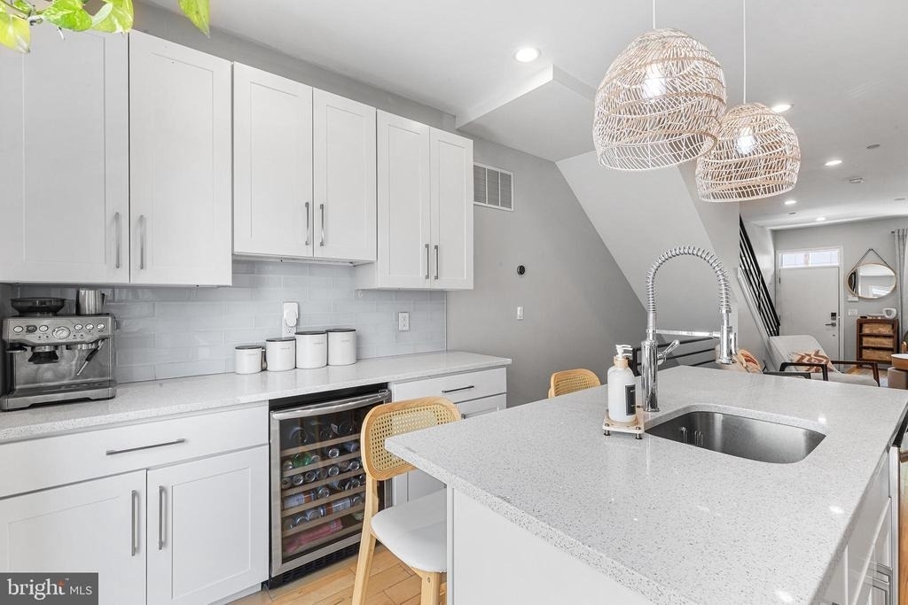 1204a S Bucknell Street - Photo 3