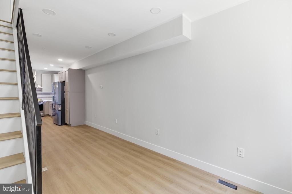 1511 W Flora Street - Photo 4