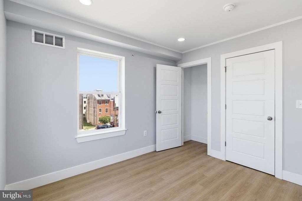 1511 W Flora Street - Photo 34