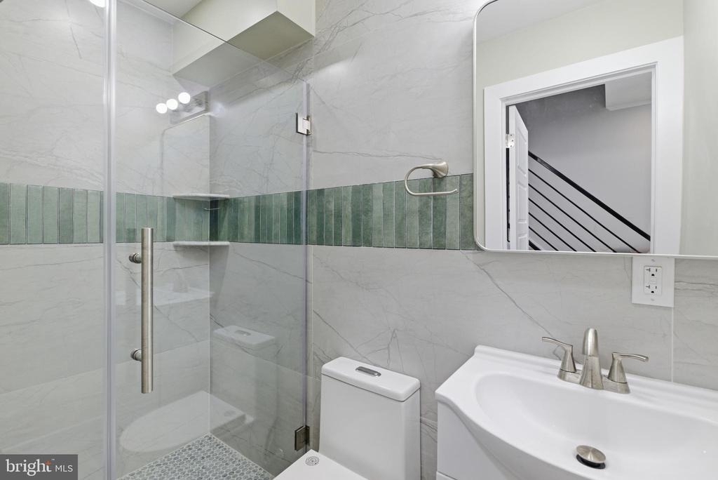 1511 W Flora Street - Photo 32
