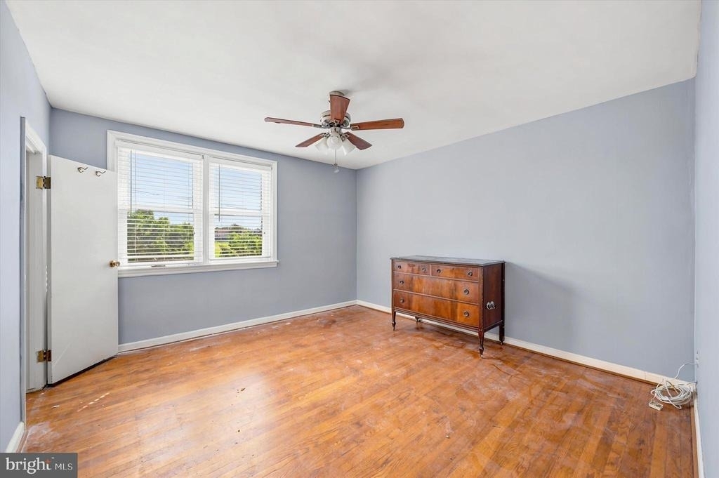 4814 Devereaux Street - Photo 8