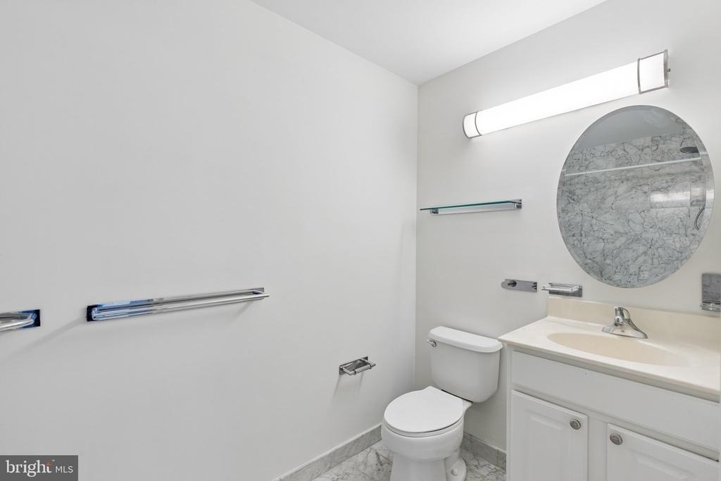 1500 Chestnut Street - Photo 13