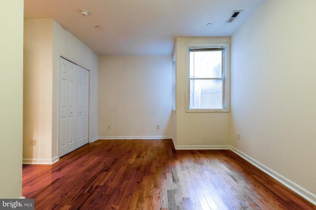 1429 Poplar Street - Photo 15