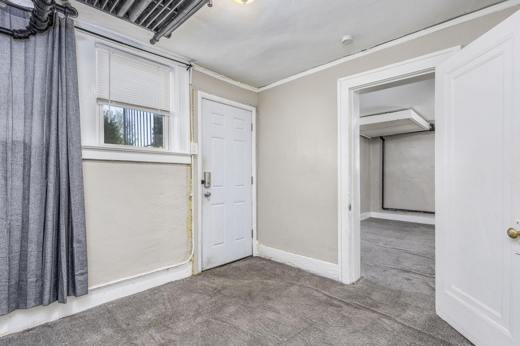 6225 Middlesex Street - Photo 4