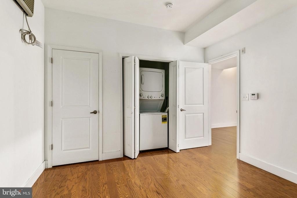 1639 Poplar Street - Photo 7